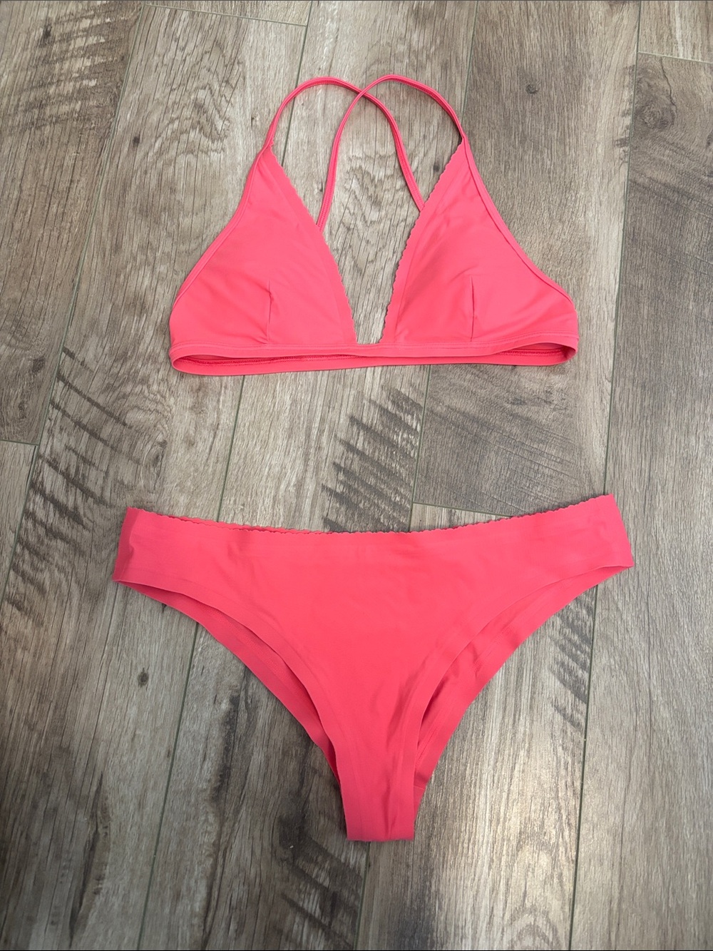 Will the wave lululemon coral pink bikini top and bottom